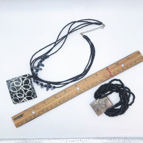 Necklace Bracelet Mother of Pearl Black Set Lot Multistrand Beaded Carved Flower - Picture 10 of 10